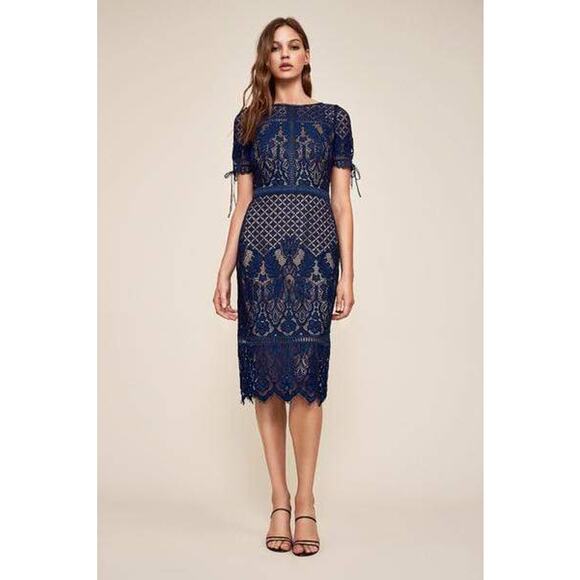 Tadashi Shoji Dresses & Skirts - Tadashi Shoji Navy Suma Lace Dress - Size 8